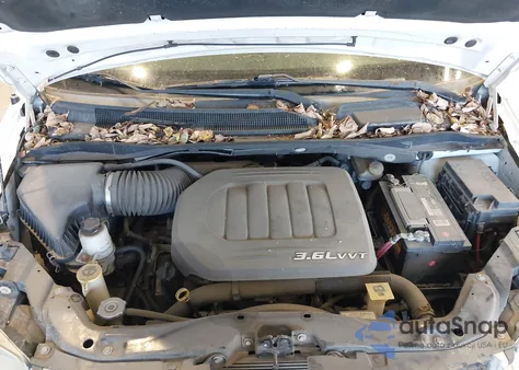 2011 Dodge Grand Caravan Mainstreet z USA, uszkodzony, nr VIN 2D4RN3DG5BR626284